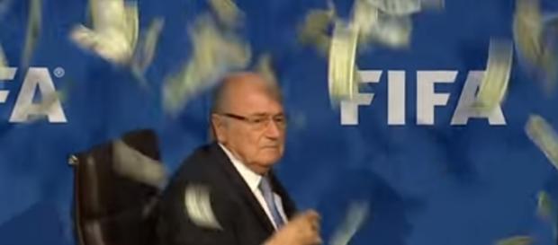 Blatter, l'ex presidente della Fifa squalificato Blatter, l'ex presidente della Fifa squalificato