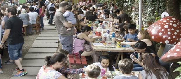 Los voluntarios son cruciales en cada tarea fijada Los voluntarios son cruciales en cada tarea fijada