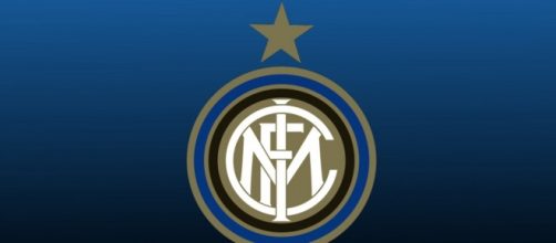 Il logo dell'Inter, prima in campionato