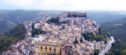 Suggestiva veduta aerea di Ragusa