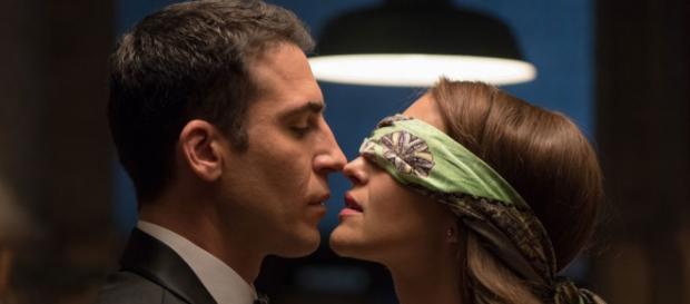 Alberto y Ana en la tercera temporada de 'Velvet' Alberto y Ana en la tercera temporada de 'Velvet'