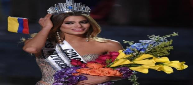 Gafe no Miss Universo 2015(Foto:Reprodução) Gafe no Miss Universo 2015(Foto:Reprodução)