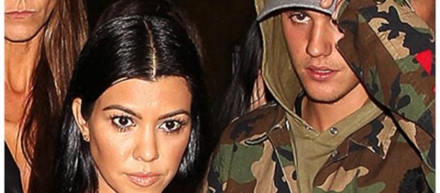 Kourtney Kardashian e Justin Bieber Kourtney Kardashian e Justin Bieber