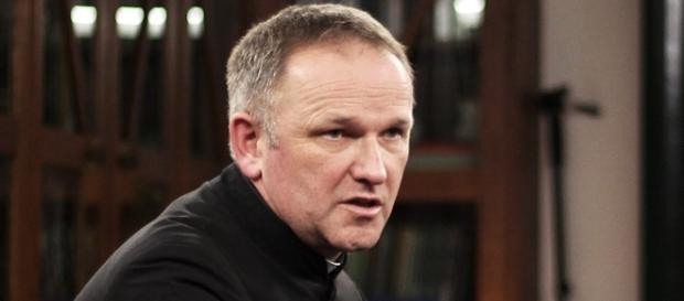 Ks. Wojciech Lemański uczestnikiem protestów KOD Ks. Wojciech Lemański uczestnikiem protestów KOD