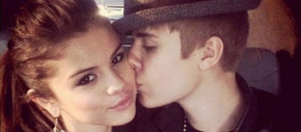 O casal esteve junto durante mais de 4 anos O casal esteve junto durante mais de 4 anos