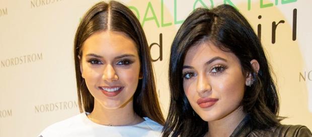 Kendall e Kylie são as mais novas da família Kendall e Kylie são as mais novas da família