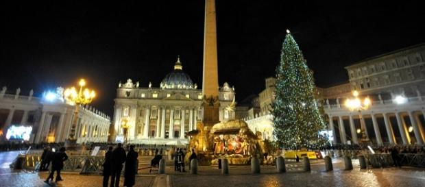 Palinsesto natalizio 2015 di Rai e Mediaset Palinsesto natalizio 2015 di Rai e Mediaset