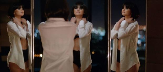 Selena Gomez em seu novo clipe Selena Gomez em seu novo clipe