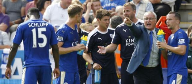 Leicester City é o atual líder da Premier League. Leicester City é o atual líder da Premier League.
