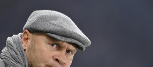 Serse Cosmi allenatore Trapani Serse Cosmi allenatore Trapani