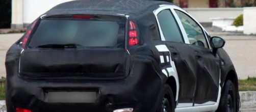 Fiat Tipo 2016 hatchback: foto spy