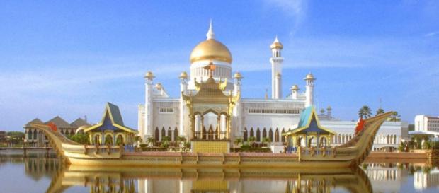 Natale vietato nel piccolo sultanato del Brunei Natale vietato nel piccolo sultanato del Brunei