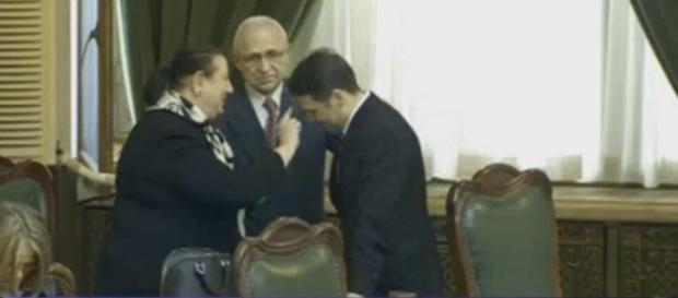 Nici Dumnezeu nu-l mai ajută pe Dan Șova! Nici Dumnezeu nu-l mai ajută pe Dan Șova!
