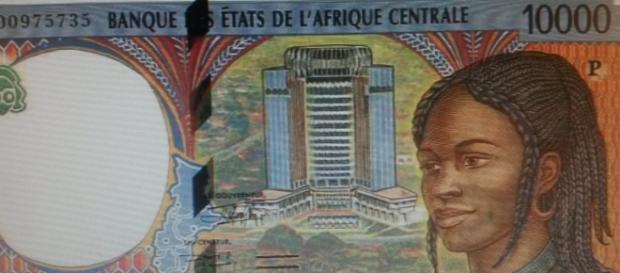 Le CFA : monnaie véritable ou relique coloniale ? Le CFA : monnaie véritable ou relique coloniale ?