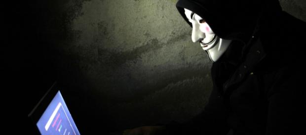 Anonymous derruba sites do Governo da Islândia Anonymous derruba sites do Governo da Islândia