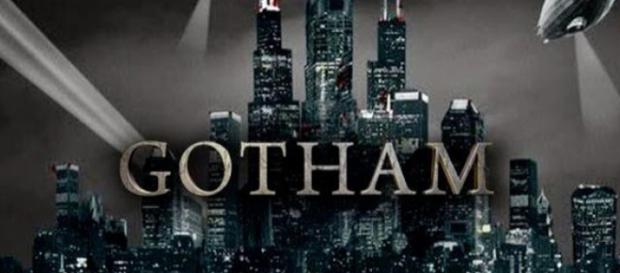 Captura de la intro de la serie Gotham Captura de la intro de la serie Gotham