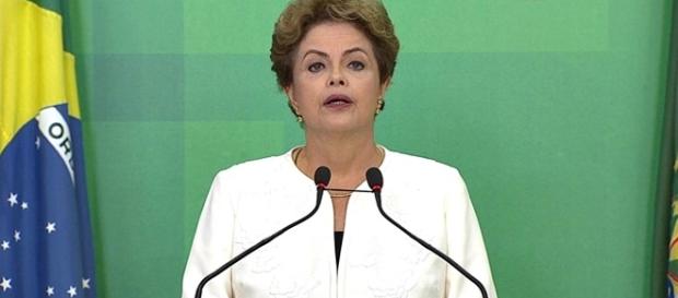 Dilma faz pronunciamento em Brasília Dilma faz pronunciamento em Brasília