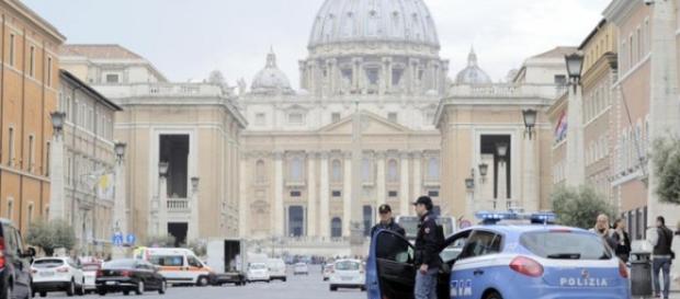 I terroristi starebbero ideando un attentato I terroristi starebbero ideando un attentato