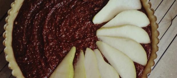 La crostata di pere e cioccolato La crostata di pere e cioccolato