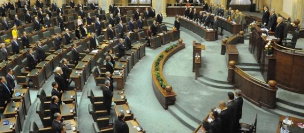 Plenul Senatului dezbate azi imunitatea lui Șova Plenul Senatului dezbate azi imunitatea lui Șova