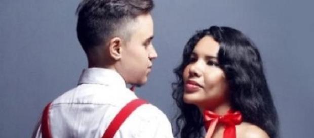 Coppia trans attende un figlio Coppia trans attende un figlio