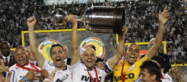 Corinthians campeão da Copa Libertadores 2012 Corinthians campeão da Copa Libertadores 2012