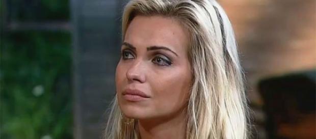 Veridiana Freitas gera polêmica nas redes sociais Veridiana Freitas gera polêmica nas redes sociais