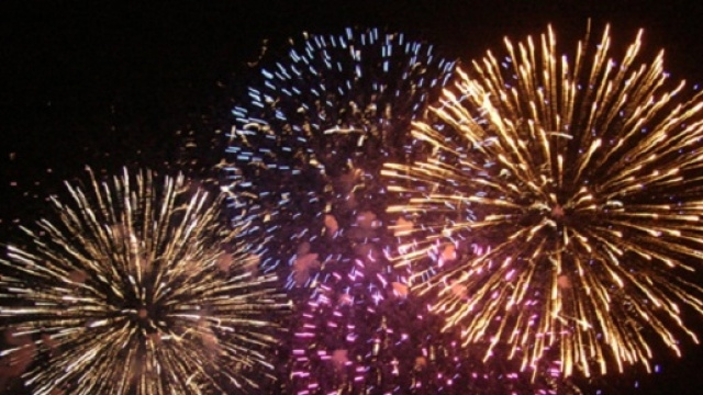 Frasi auguri Buon anno 2016 anche per Facebook