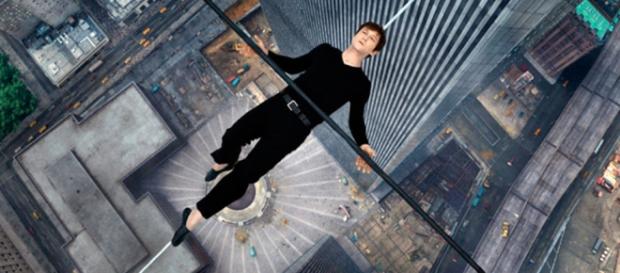 Joseph G. Levitt interpretando a Philippe Petit Joseph G. Levitt interpretando a Philippe Petit