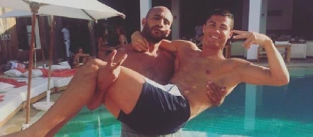Cristiano Ronaldo & Badr Hari in einer Beziehung? Cristiano Ronaldo & Badr Hari in einer Beziehung?