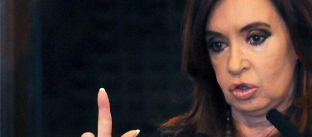 Cristina Fernández casi ex presidente Cristina Fernández casi ex presidente