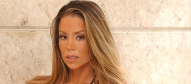 Danielle Winits é dada como morta Danielle Winits é dada como morta