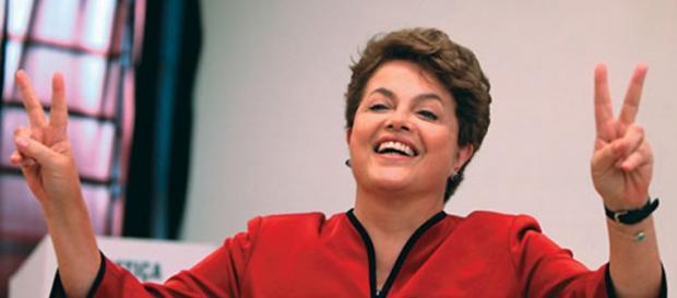 Dilma garante que lutará pela presidência Dilma garante que lutará pela presidência