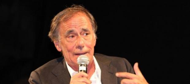 Il cantante Roberto Vecchioni. Il cantante Roberto Vecchioni.
