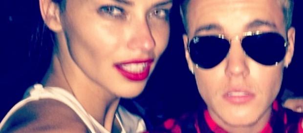 Adriana Lima desmentiu os rumores. Adriana Lima desmentiu os rumores.