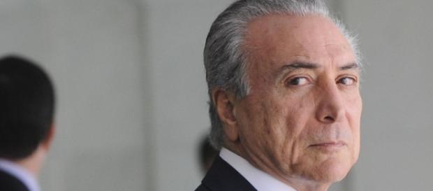 Dilma x Michel Temer www.brasil247.com Dilma x Michel Temer www.brasil247.com