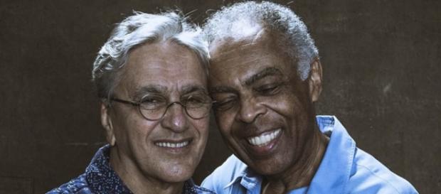 Caetano e Gil escutaram protestos do público Caetano e Gil escutaram protestos do público