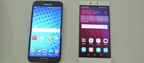 Prezzi più bassi Samsung S5 Neo, Huawei P8