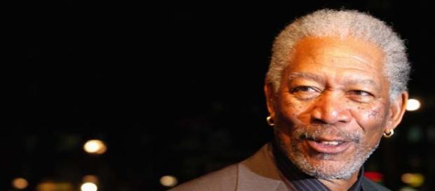 Morgan Freeman’s plane made an emergency landing. Morgan Freeman’s plane made an emergency landing.