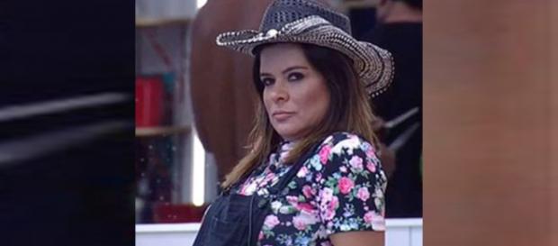 Mara está proibida de ir à final da Fazenda 8 Mara está proibida de ir à final da Fazenda 8