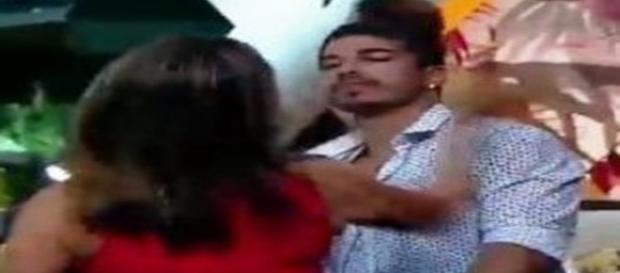 Mara Maravilha diz que deu tapa fake em Douglas Mara Maravilha diz que deu tapa fake em Douglas