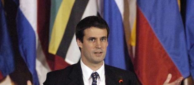 Prat Gay por orden de Macri no cumplirá promesas Prat Gay por orden de Macri no cumplirá promesas
