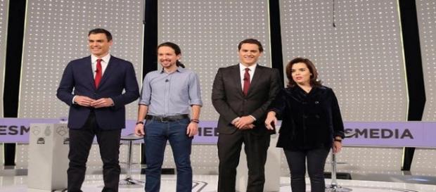 Quien gana el Debate Decisivo ? Quien gana el Debate Decisivo ?