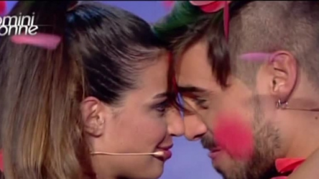 Nicole risponde alla critiche del web