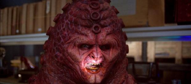 Capaldi prefers to keep chasing the Zygons Capaldi prefers to keep chasing the Zygons