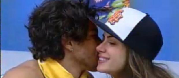 Douglas dará parte dos 2 milhões a Rayanne Douglas dará parte dos 2 milhões a Rayanne