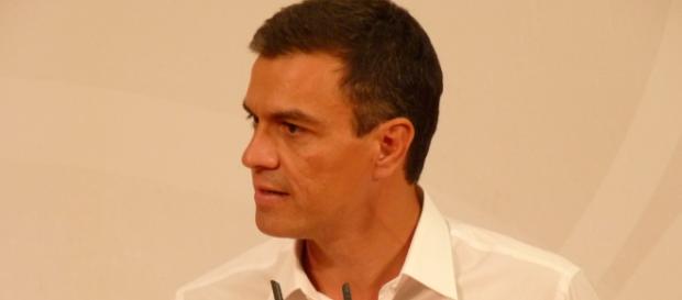 Pedro Sánchez, cuestionado dentro y fuera del PSOE Pedro Sánchez, cuestionado dentro y fuera del PSOE