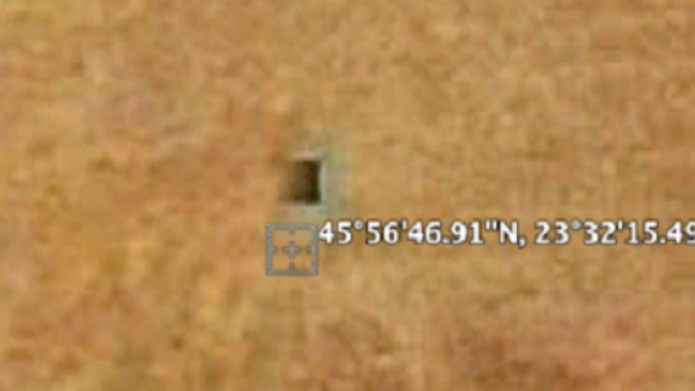 Google Earth mostra basi aliene su Marte?