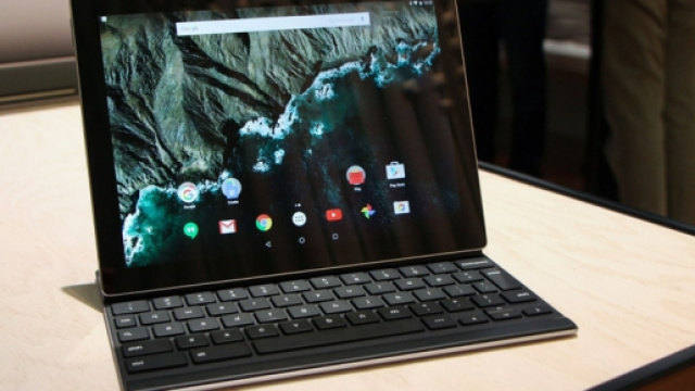 Il tablet ibrido Pixel C di Google