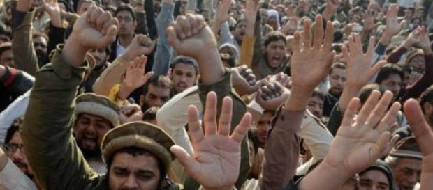 Proteste anti-Charlie Hebdo in Pakistan Proteste anti-Charlie Hebdo in Pakistan